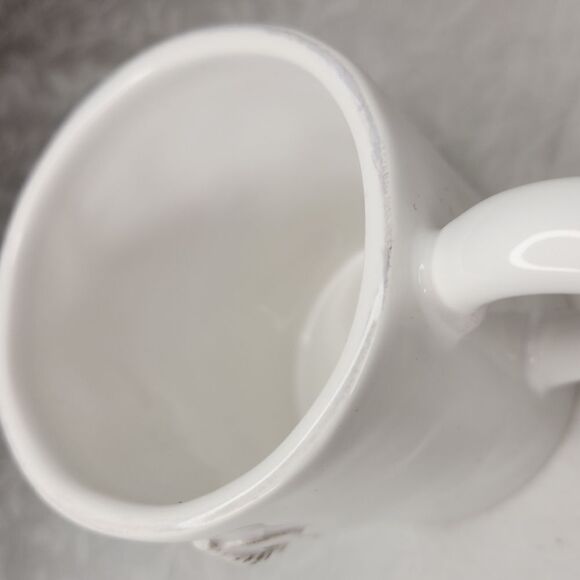 Vintage white bee mug - Picture 5 of 11